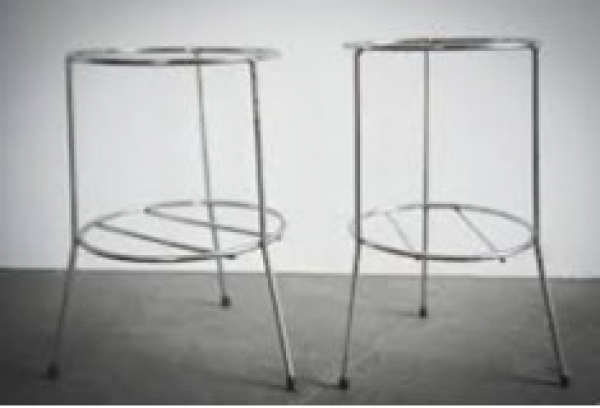 Suporte de solo tripé